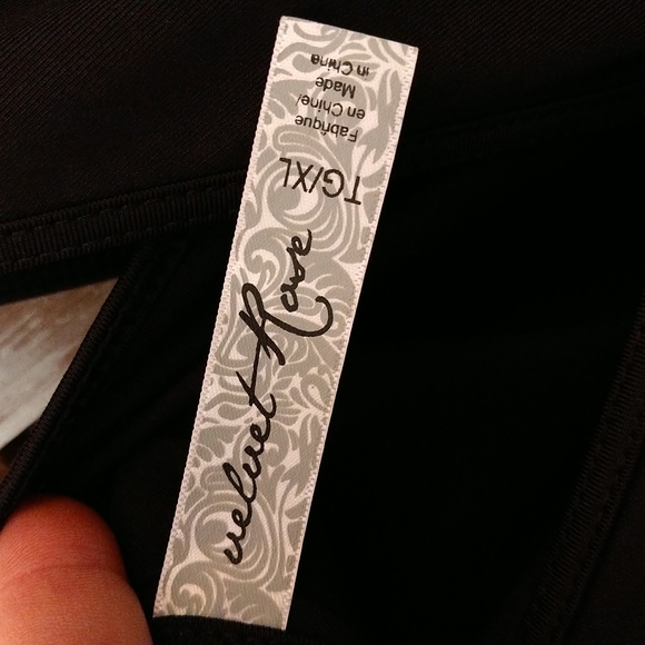 Velvet Rose Jumpsuit XL - Picture 8 of 12